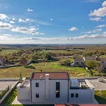 Villa Sella *