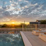 Sella Villa Selina